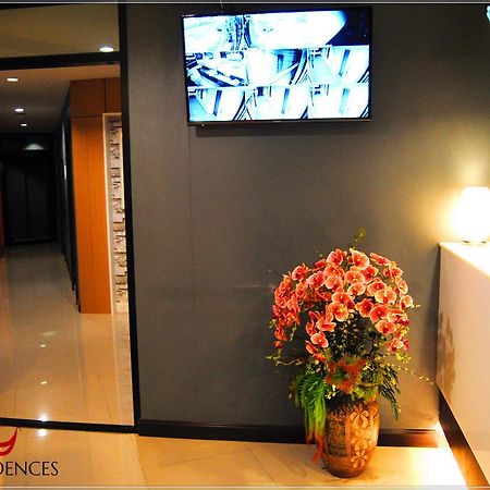 Uplus Uhome Residence Pattaya Exteriör bild