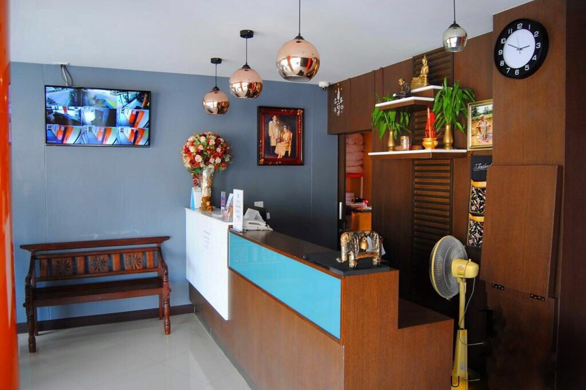 Uplus Uhome Residence Pattaya Exteriör bild