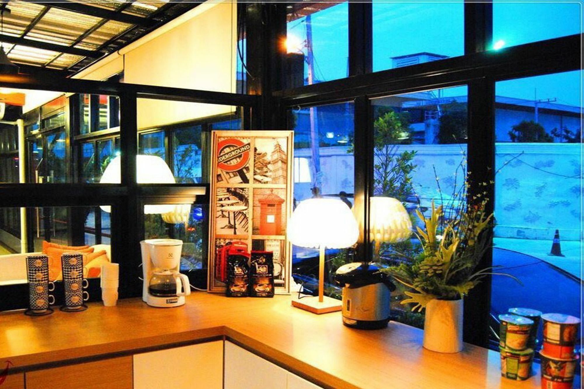 Uplus Uhome Residence Pattaya Exteriör bild